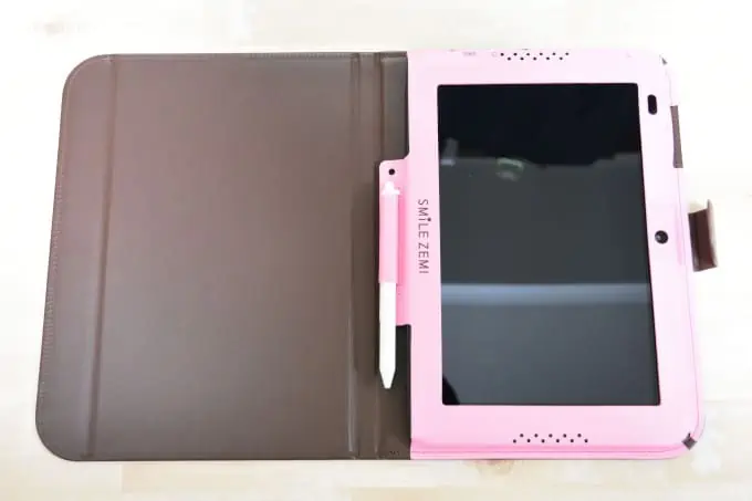 スマイルゼミのタブレット